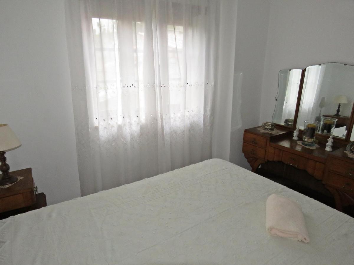 Гостевой дом Casa Eira Do Povo 1 Vale de Colmeias Экстерьер фото